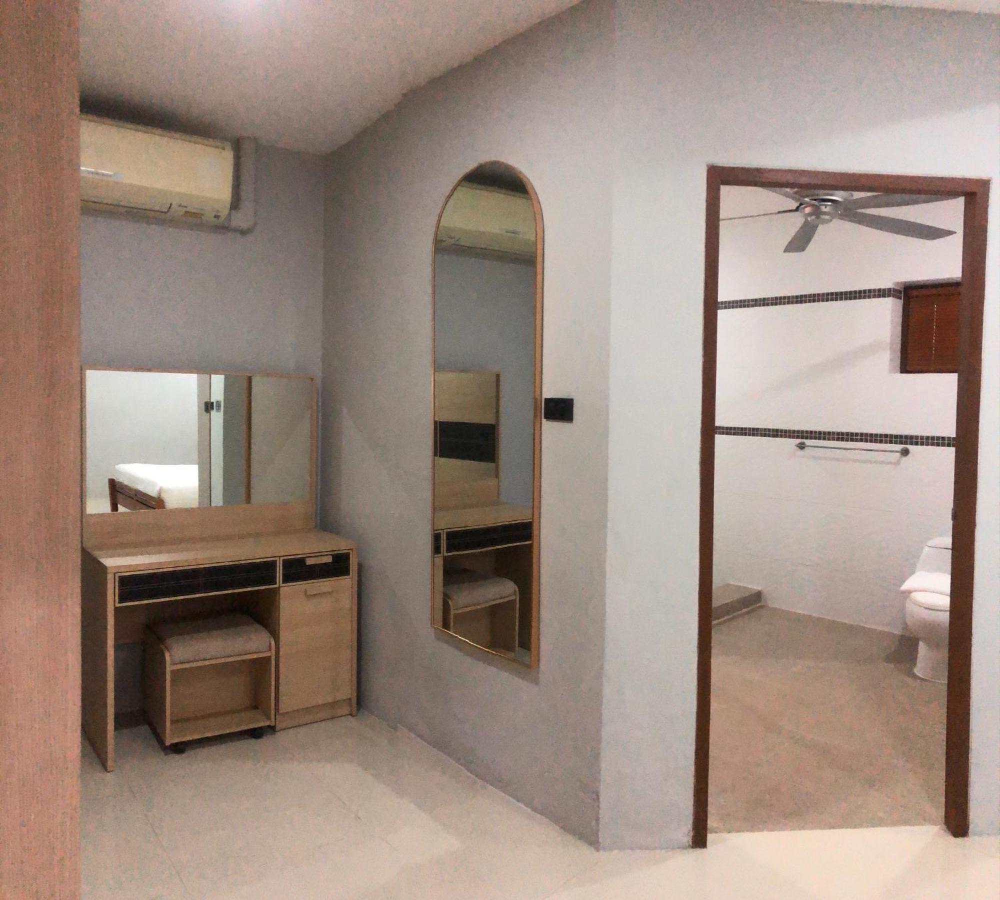 Pool Villas By Honey - Luxury Family Resort-8 Km From Beach & Nightlife Nong Prue Bilik gambar